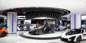 Luxury cars for sale in Dubai – Rolls-Royce, Bentley, and Mercedes-Maybach at Exotic Cars Dubai.