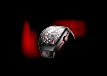 Franck Muller Vanguard Collection Dubai Boutique Hero Hdr Ultra-HDR Tandem OLED